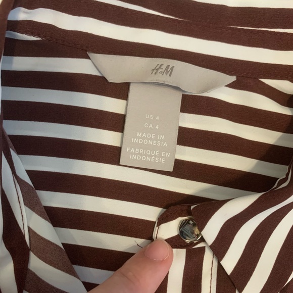 Like New Long Sleeve Striped Maroon Button Down - Picture 4 of 4